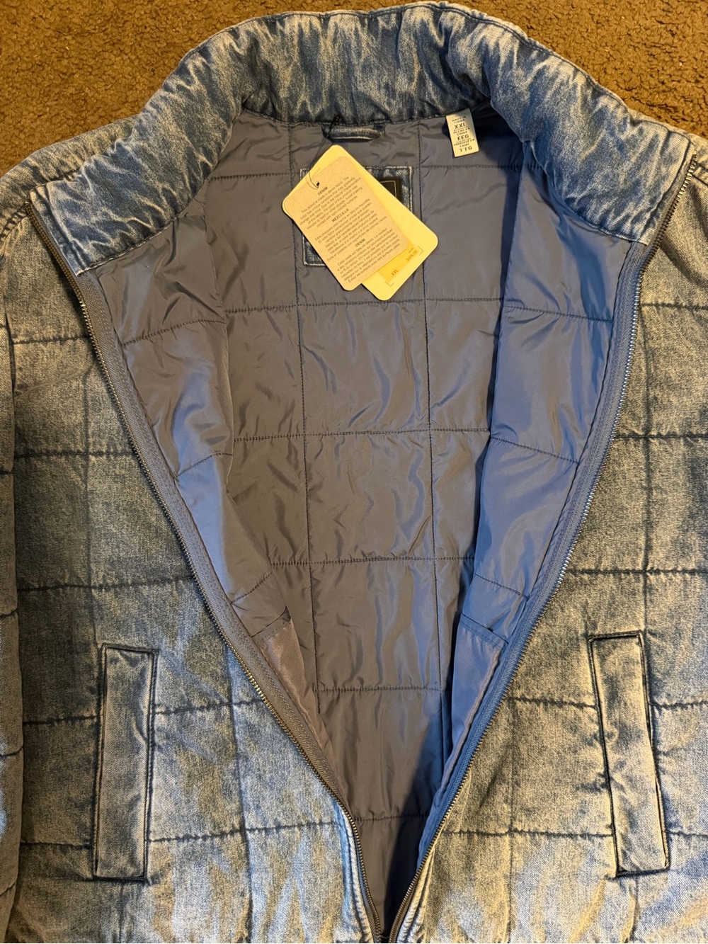 NWT Levi’s Women’s Box Denim Quilted Relaxed Light Wash Cotton Jacket XXL - Picture 5 of 10